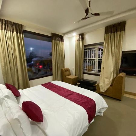 Mountain Mist Resort Вагамон Экстерьер фото